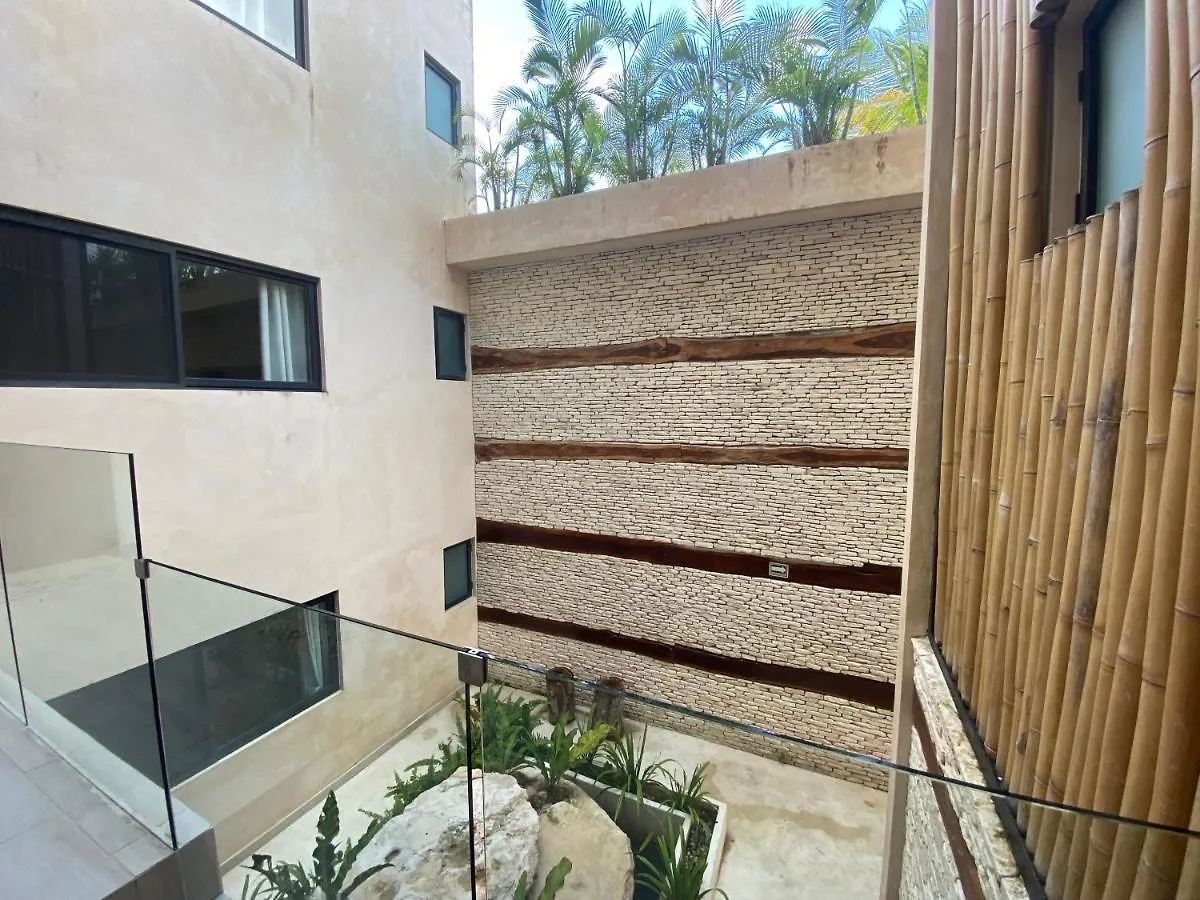 Polo15 Suite Playa del Carmen 0*,